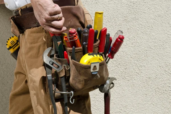 What Does a Handyman Do Complete Guide for Homeowners in Windsor, ON