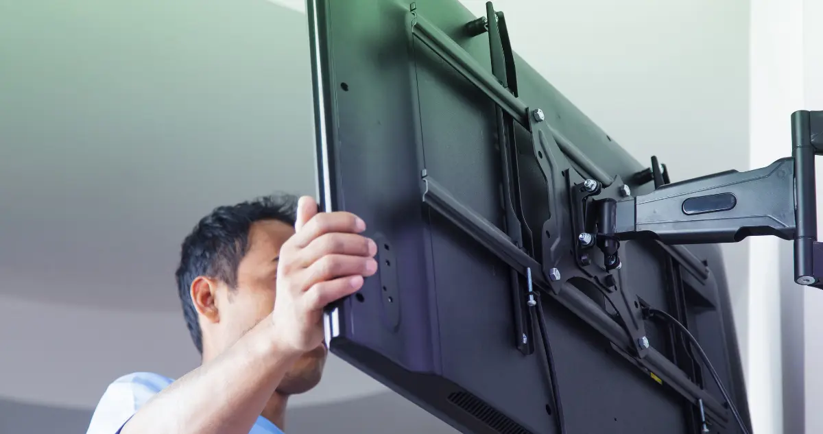 Emergency Handyman for Wall Mounting