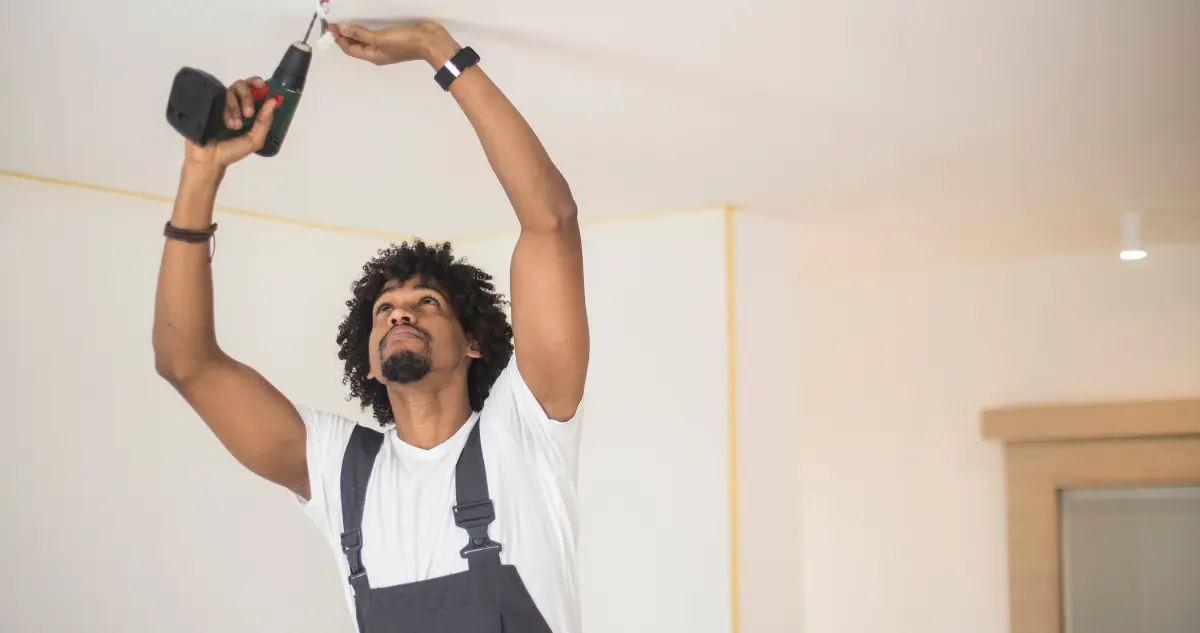 Emergency Handyman for Wall Repair