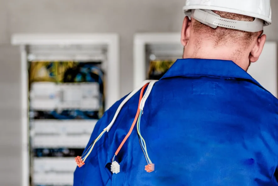 Best Electrical Panel Upgrade Service in Windsor Ontario