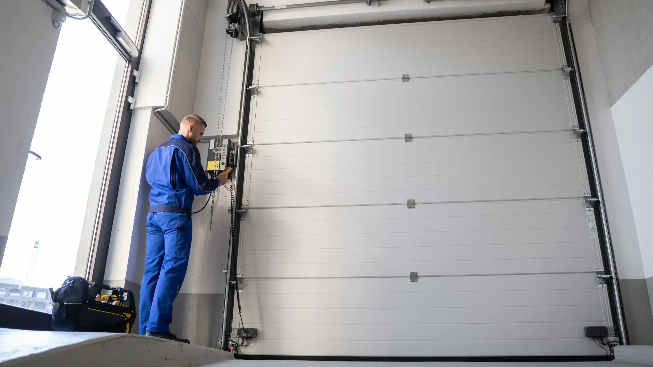 Best Garage Door Repair Service in Windsor Ontario