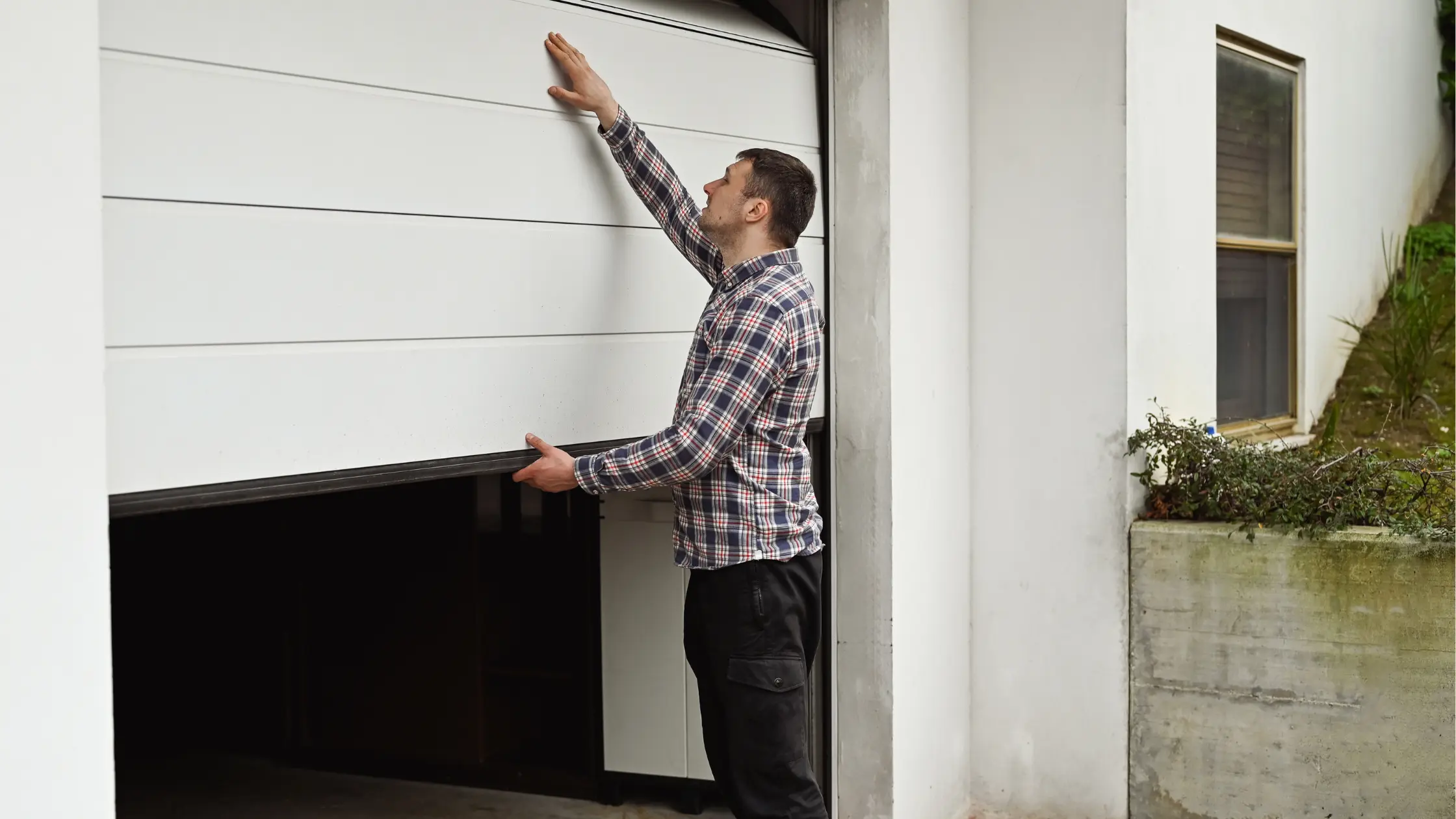 Garage Door Repair Service in Windsor